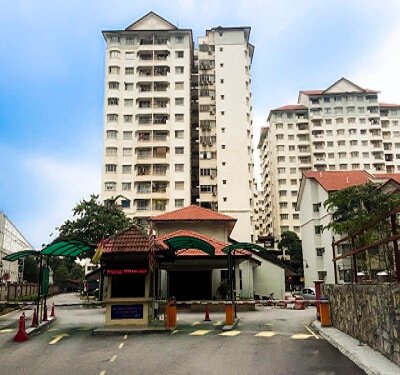 PUNCAK SERI KELANA CONDO